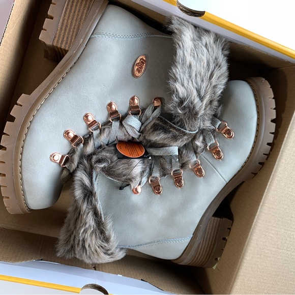 Lugz women's Adore Fur Classic Chukka Fashion Boot Size 7 - Picture 13 of 14